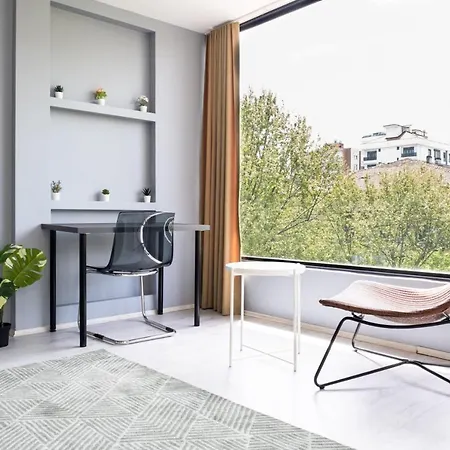 Captivating Flat On Bagdat Street Apartament *