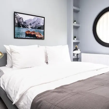 דירה Captivating Flat On Bagdat Street