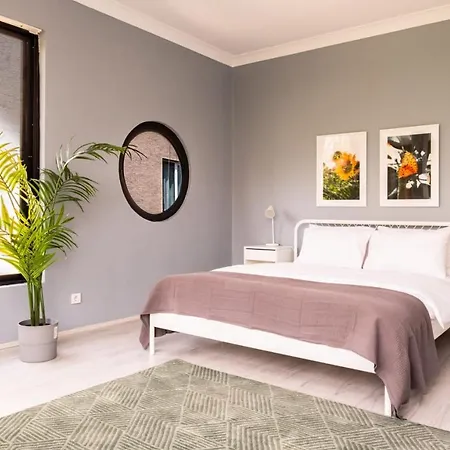 דירה Captivating Flat On Bagdat Street