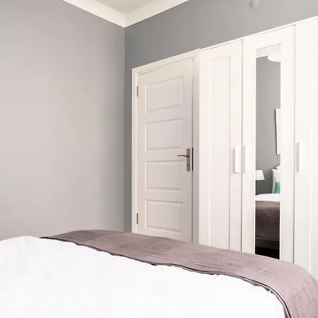 דירה Captivating Flat On Bagdat Street *