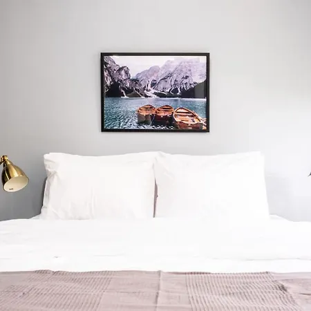 Captivating Flat On Bagdat Street اسطنبول